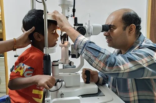 Signs Your Child Needs to See an Eye Doctor